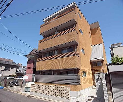 京都府京都市伏見区深草西浦町６丁目 築16年3ヶ月 4階建