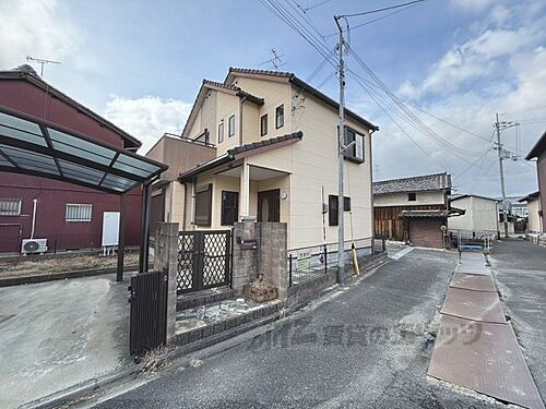 三宅町大字屏風３８１－１０貸家 2階建