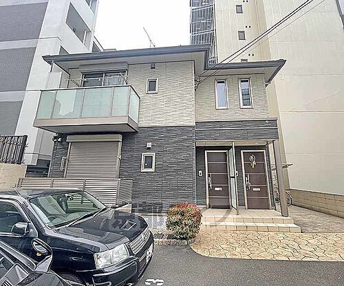 京都府京都市下京区安土町 築9年6ヶ月 2階建