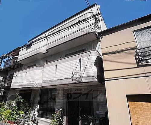 京都府京都市下京区富松町 築32年10ヶ月 3階建