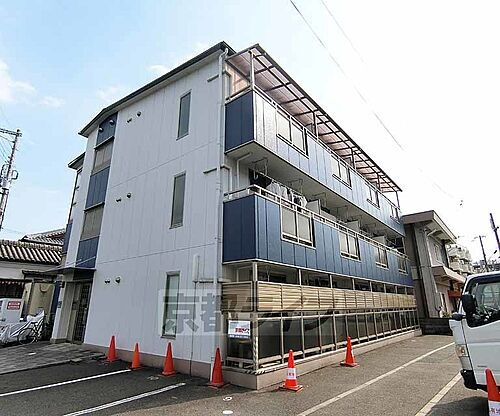 京都府長岡京市馬場 3階建 築19年9ヶ月