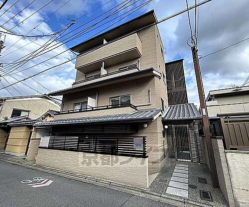 京都府京都市下京区平野町 築18年9ヶ月 地上4階地下1階建