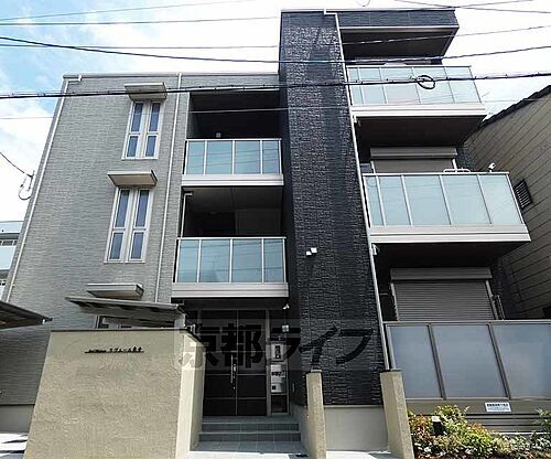 京都府京都市南区西九条開ケ町 築4年5ヶ月 3階建
