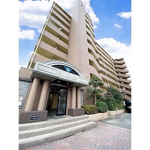 大阪府大阪市鶴見区諸口６丁目 9階建 築32年11ヶ月