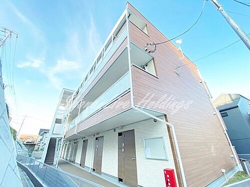 神奈川県横浜市栄区長尾台町 3階建 築2年11ヶ月