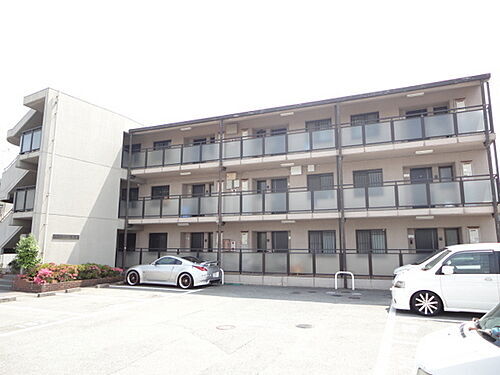 兵庫県加古川市別府町石町 3階建 築31年6ヶ月