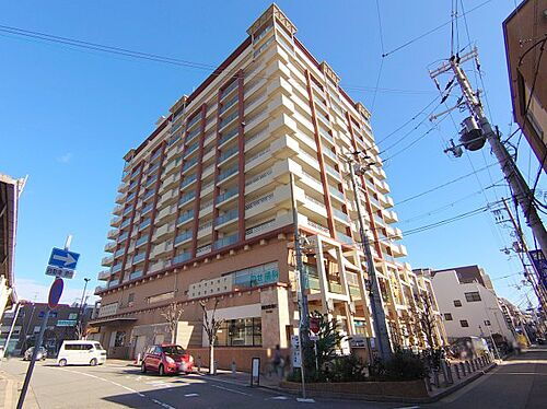 パセオ甲東 13階建