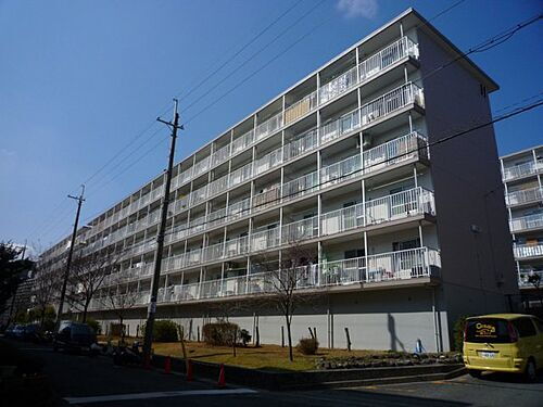 中山五月台住宅１１号棟 5階建