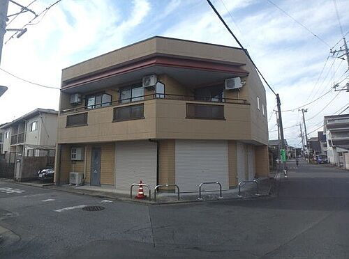 コート新川 2階建