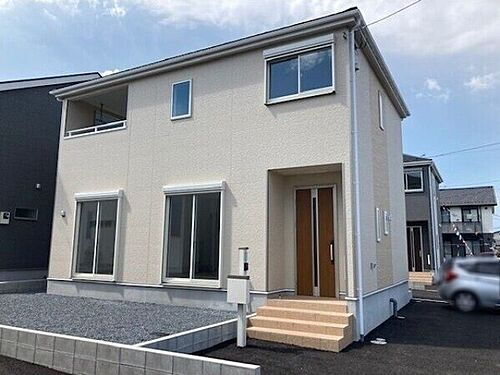 栃木県真岡市荒町２丁目 2階建 築3年2ヶ月