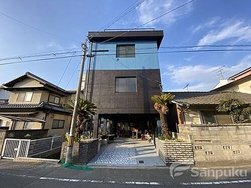 ｖｉｎｔａｇｅ　ａｐａｒｔｍｅｎｔ　ＯＬＹＭＰＩＡ 4階建