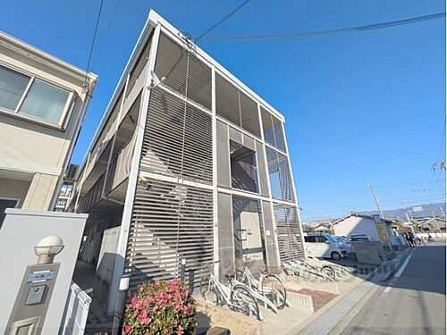 大阪府東大阪市横枕西 3階建 築27年