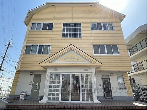 奈良県生駒市鹿ノ台南２丁目 築41年2ヶ月 4階建