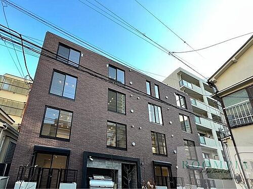 東京都新宿区西新宿８丁目 賃貸マンション