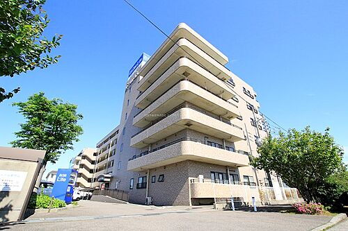 新潟県新潟市中央区紫竹山７丁目 賃貸マンション