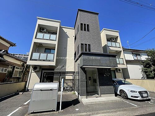 新潟県新潟市中央区天神２丁目 賃貸アパート