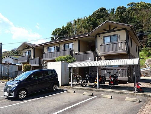 リベルタＮＡＫＡＺＡＴＯ　Ｂ棟（多良見町囲） 2階建