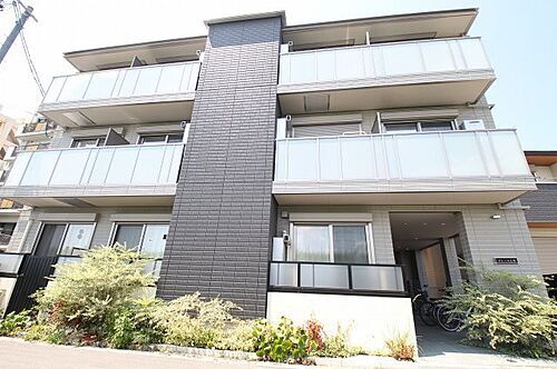 広島県広島市西区己斐本町１丁目 3階建 築3年5ヶ月