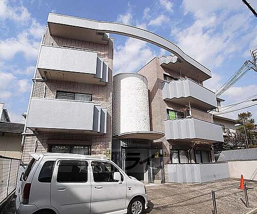 京都府京都市西京区桂徳大寺町 築35年9ヶ月 3階建