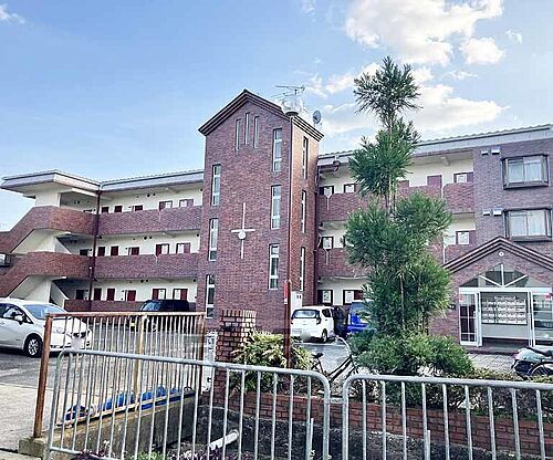 京都府京都市右京区梅津前田町 築40年11ヶ月 3階建