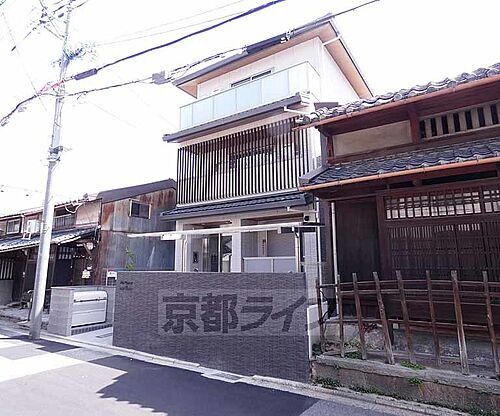 京都府京都市伏見区松屋町 築4年11ヶ月 3階建