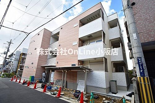 大阪府東大阪市吉田５丁目 3階建 