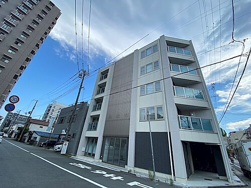 兵庫県姫路市東延末１丁目 5階建 築5年8ヶ月