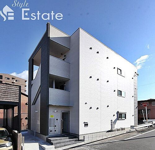 愛知県名古屋市熱田区切戸町３丁目 3階建 築3年