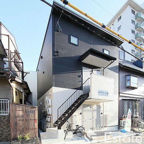 愛知県名古屋市中川区花塚町１丁目 2階建 築9年8ヶ月