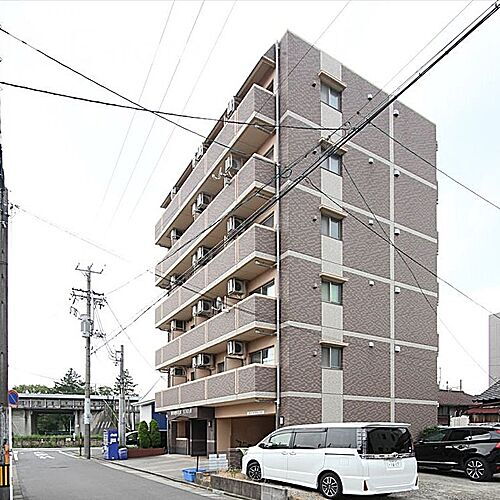 愛知県名古屋市熱田区野立町１丁目 6階建 築18年9ヶ月