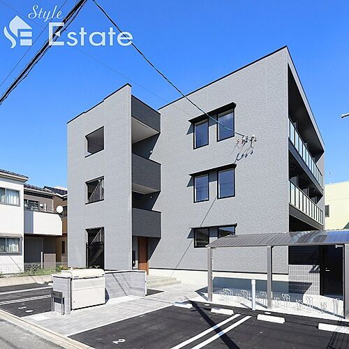 愛知県名古屋市中川区花塚町２丁目 3階建 築3年3ヶ月