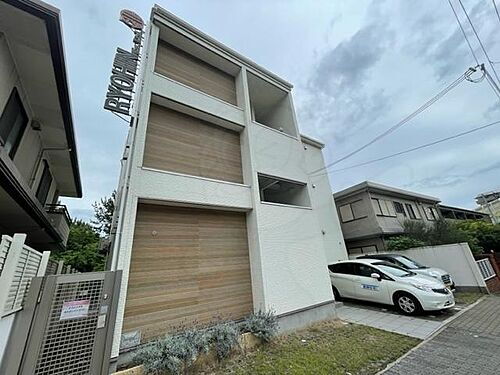 兵庫県神戸市垂水区平磯１丁目 3階建 築7年6ヶ月