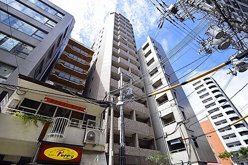 リーガル西天満ＩＩＩ 15階建