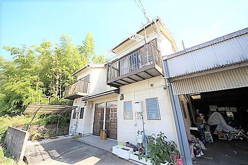 奈良県橿原市西池尻町 テラスハウス