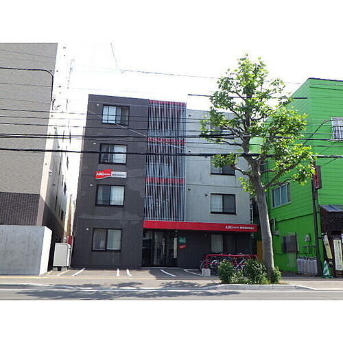 北海道札幌市豊平区平岸三条４丁目 4階建 築18年4ヶ月