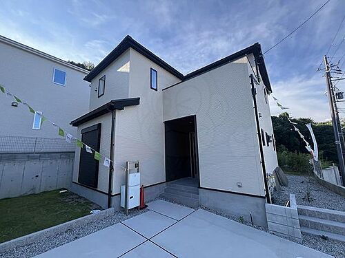 奈良県生駒市仲之町 2階建 築1年1ヶ月