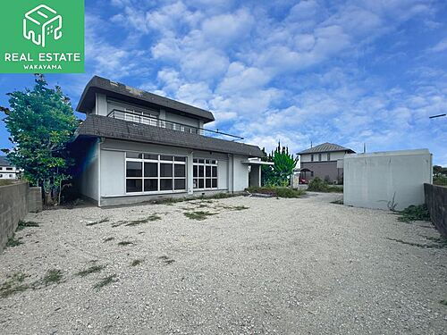 和歌山県和歌山市永穂 2階建 築75年10ヶ月