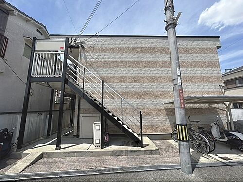 大阪府枚方市養父丘２丁目 築20年10ヶ月 2階建