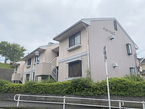 奈良県生駒市桜ケ丘 2階建