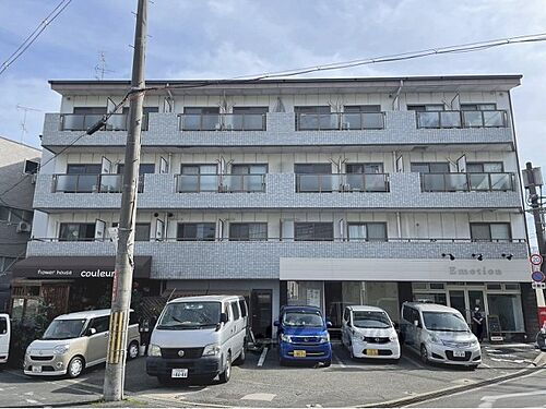 大阪府枚方市星丘１丁目 4階建 築33年8ヶ月