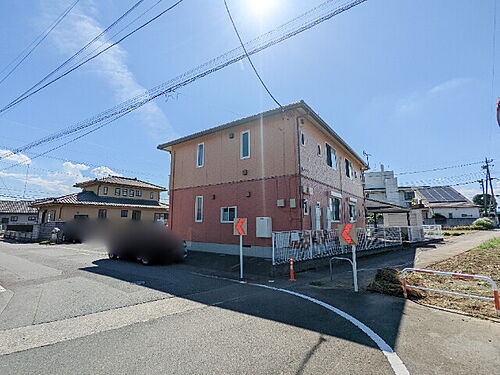 群馬県伊勢崎市連取元町 2階建 築20年8ヶ月