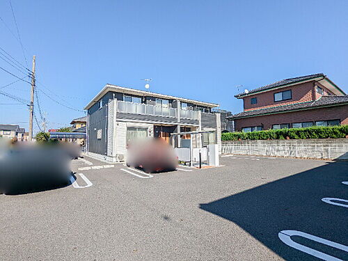 群馬県伊勢崎市連取元町 2階建 築4年6ヶ月