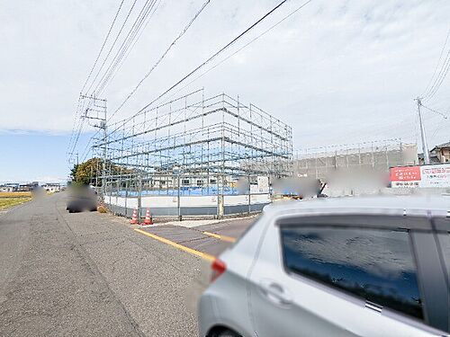 群馬県伊勢崎市山王町 2階建 