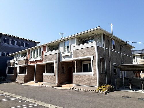香川県高松市国分寺町新居 2階建 築6年4ヶ月