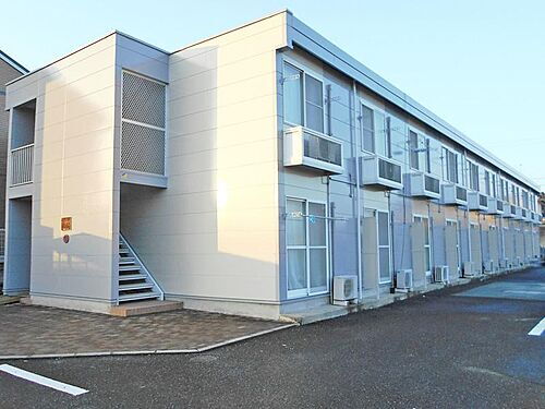 香川県高松市鬼無町藤井 2階建 築23年7ヶ月