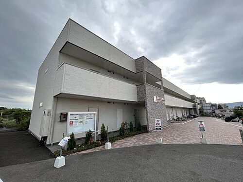 京都府京都市伏見区羽束師古川町 築4年9ヶ月 2階建