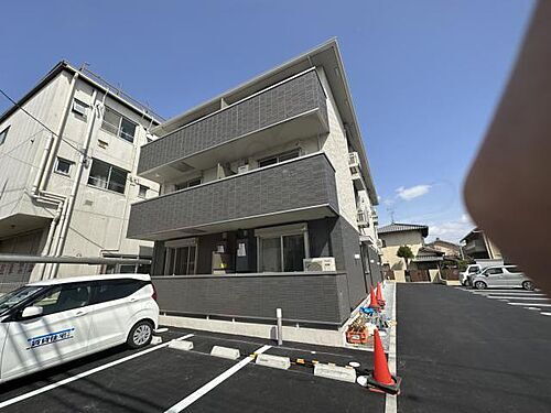 京都府向日市森本町下森本 賃貸アパート