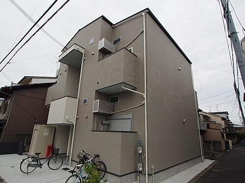 京都府京都市南区八条源町 築8年9ヶ月 2階建