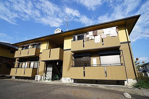 奈良県橿原市雲梯町 築28年9ヶ月 2階建