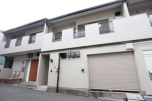 真弓２丁目貸家